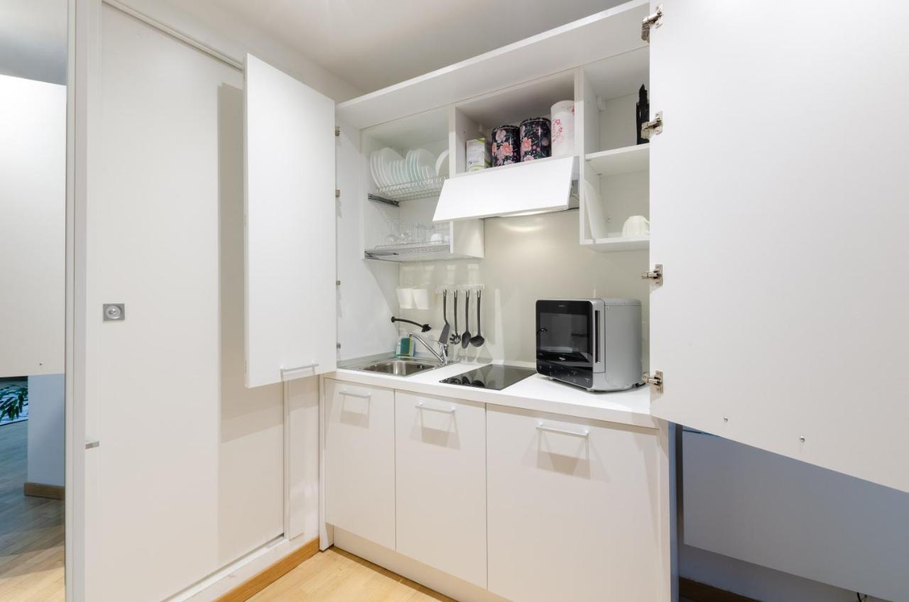 Design Apartment - Spadolini, Campus Bocconi Милан Экстерьер фото